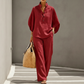 Conjunto para mujer: blusa de cuello alto y pantalón de pierna ancha